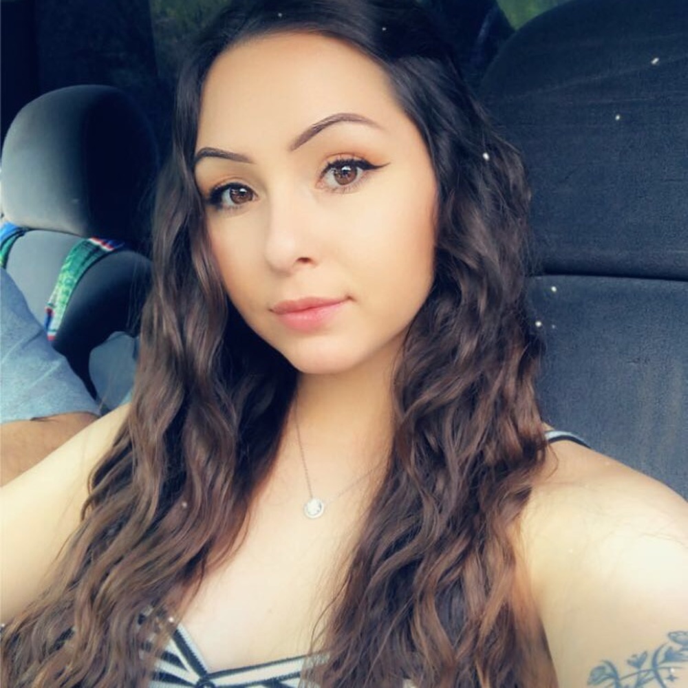 Meet your Posher, Amanda